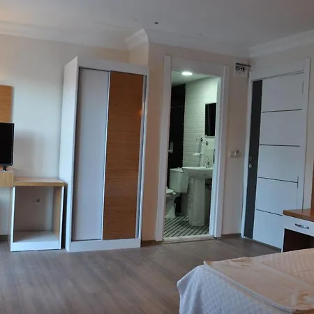 Anita Sunpark Beach Hotel 4*