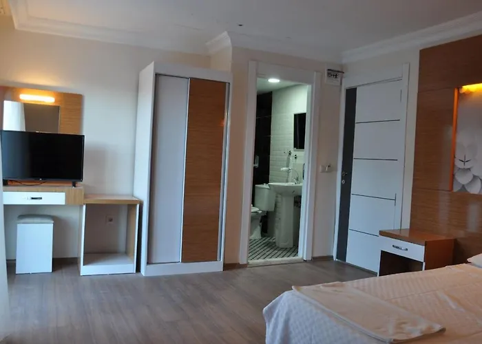 Anita Sunpark Beach Ξενοδοχείο 4*